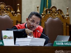 Hakim Binsar: Kenapa Penyebab Kematian Mirna Tak Bisa Dipastikan karena Sianida?