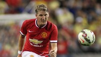 Bastian Schweinsteiger meninggalkan Bayern Munich pada musim 2015/2016 setelah menuai banyak sukses. Dai hijrah ke Manchester United, namun gagal bersinar dan pergi pada 2017. (Foto: Anthony Bolante/Reuters)
