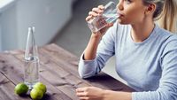 7 Transformasi Orang dari Gemuk Jadi Langsing karena Diet Air Putih