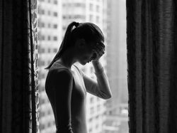 Dilema Wanita Karier Sekaligus Mengurus Anak