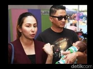 Cantiknya Syahra Larez, Aktris yang Digosipkan Dekati Ferry Maryadi Cantiknya Syahra Larez, Aktris yang Digosipkan Dekati Ferry Maryadi