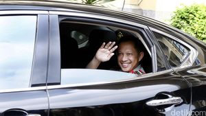 Siap Dilantik, Komjen Tito Menuju Istana