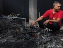 Pedagang Pasar Legi Ratapi Kiosnya yang Ludes Dilalap Api