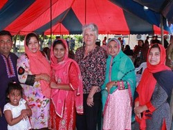 Warga Australia Ini Bangga Diundang ke Masjid di Kota Mackay