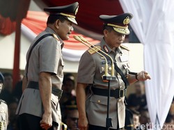 Ketentuan Tongkat Komando di Lingkungan Polri, mulai Ukuran hingga Warna