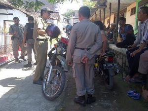 Eks Lokalisasi Dijaga Satpol PP Antisipasi Kedatangan PSK