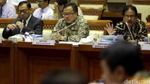 DPR, Menkeu, Kepala Bappenas, Gubernur BI dan Kepala BPS Bahas APBNP 2017