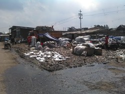 Gunungan Sampah di Pasar Ciroyom Sudah Terkikis, Begini Penampakan Dulu dan Sekarang