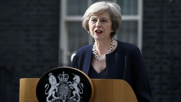 Theresa May Resmi Jadi PM Inggris