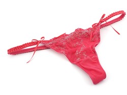 Wanita Ini Tertipu Rp 330 Juta Gara-gara Underwear yang Bikin Awet Muda