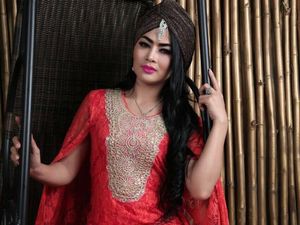 Fania Nada Merasa Seksi Meski Cuma Tampil Kasual