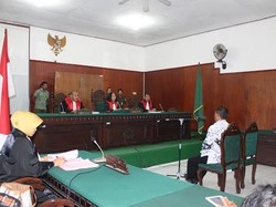 Guru SMP di Sidoarjo Penganiaya Siswanya Dituntut 6 Bulan Penjara