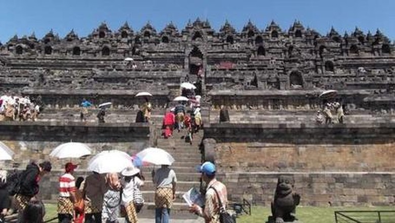 Ilustrasi Candi Borobudur (Imam Moerdani/dTraveler)