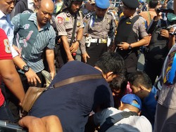 Pukul Polisi dan Tak Kooperatif saat Ditanya, 9 Mahasiswa di Yogya Diamankan