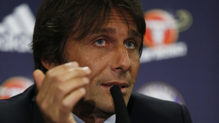Conte Bahas soal Bursa Transfer yang Gila-gilaan