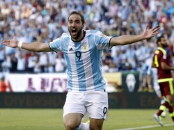 Juventus Buru Higuain?