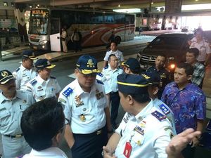 Sejam di Terminal Giwangan, Dirjen Hubdat Sentil Ulah Sopir Ugal-ugalan