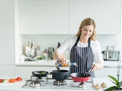 Makan Malam Selalu Bisa Disajikan Tepat Waktu dengan Trik Ini (1)