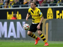 Schmelzer Heran Pemain Dortmund Tergila-gila Pokemon Go