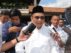 Soal Penyebaran Brosur di Jaktim, Timses Anies: Itu Rugikan Kami