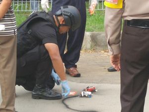 Benda Mencurigakan di Depan Gereja Semarang Ternyata Baterai Remote Control