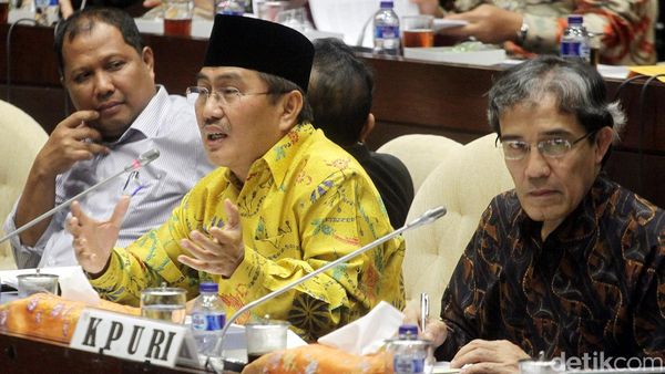 KPU, Bawaslu dan DKPP Rapat di DPR