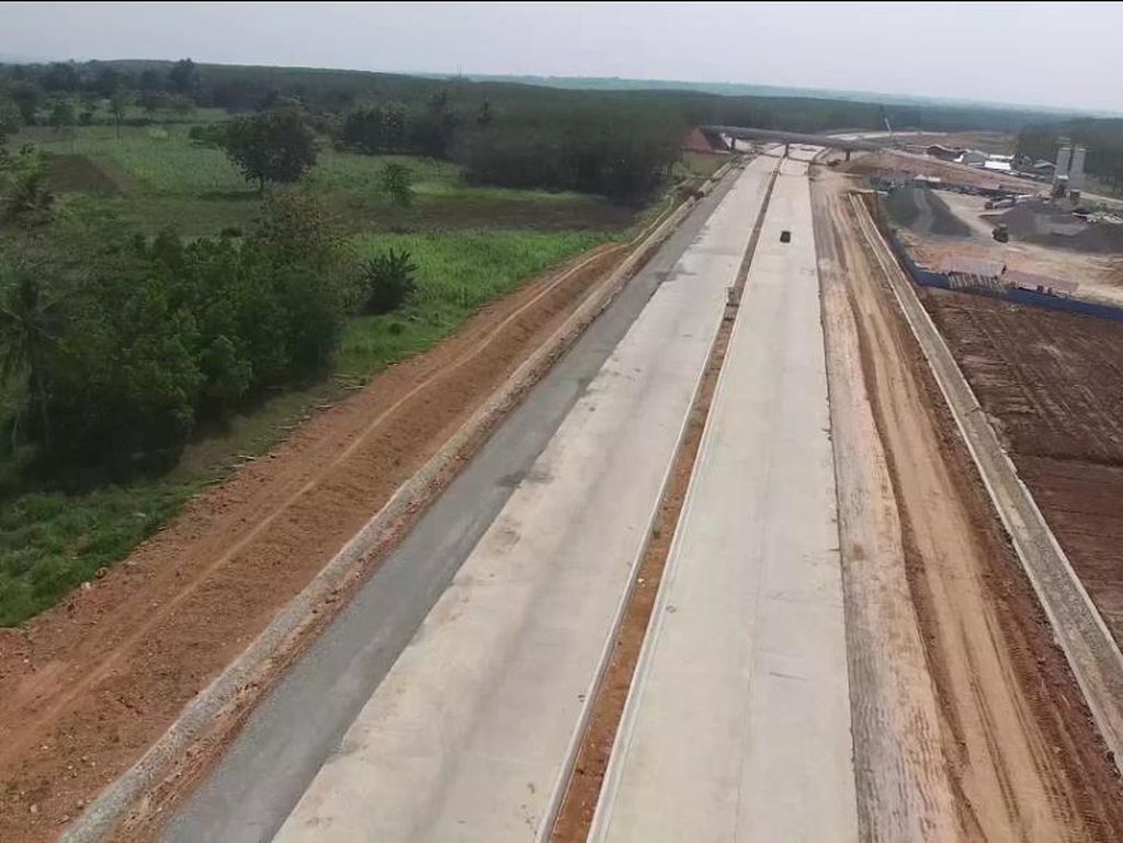 Proyek-proyek Jalan Tol Bergeliat di 2016 Proyek-proyek Jalan Tol Bergeliat di 2016