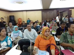 Orang Tua Pasien Desak RS Karya Medika Buktikan Tidak Pakai Vaksin Palsu