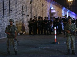 Dipastikan Selamat, ini Nama-nama 60 WNI yang Terjebak di Bandara Istanbul