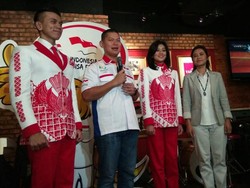 Membandingkan Kostum Defile Kontingen Indonesia di Olimpiade