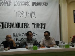 Militer Turki Gagal Lakukan Kudeta: Masyarakat Sipil Semakin Kuat