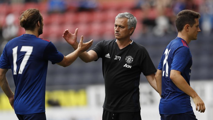 Mourinho Enggan Bahas Transfer Pogba