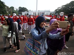 Jokowi: Pergantian Jaga Paspampres Terbuka Agar Dekat dengan Rakyat