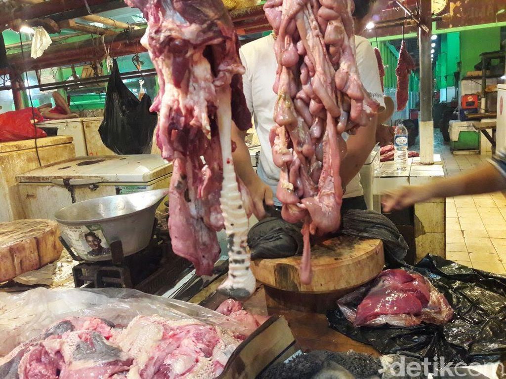 Ada Jeroan Impor dari Australia, Pedagang: yang Lokal Lebih Segar Ada Jeroan Impor dari Australia, Pedagang: yang Lokal Lebih Segar