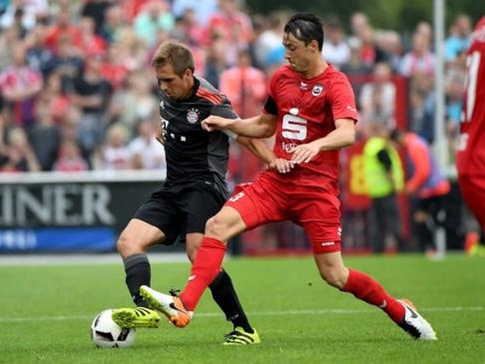 Bayern Menang Tipis dalam Debut Ancelotti