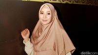 Penampilan Syari Puput Melati