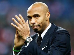 Soal Kans Latih Arsenal, Henry: Aku Sih Yes