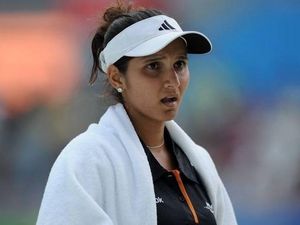 Rilis Biografi, Sania Mirza Ungkap Kenangan Menyakitkan & Kesannya terhadap Federer