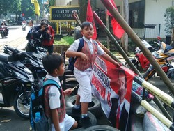 Kompleks Perumahan AD Gegerkalong Dipasangi Bambu Runcing dan Kawat, Ada Apa?