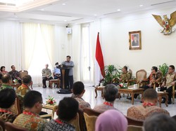 Ridwan Kamil Hingga Isyana Dapat Penghargaan Intelektual dari Kemenkum HAM