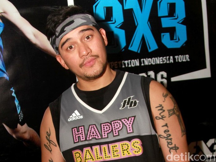 Selebriti Basket Foto para seleb yang tergabung dalam tim Happy Ballers
