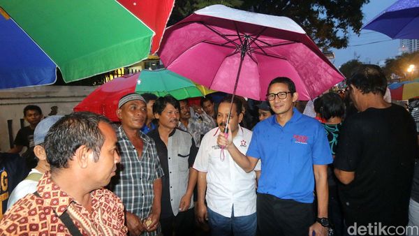 Sandiaga Uno Sapa PKL