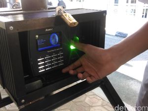 Cara SMK Pangkalpinang Cegah Siswa Bolos, Pakai Fingerprint hingga SMS Gateway