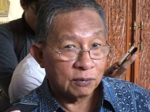 Holding Energi dan Penurunan Harga Gas, Darmin: Itu Beda Urusan