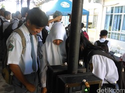 Absensi Anti Bolos ala SMK Pangkalpinang, Fingerprint Terhubung ke HP Ortu