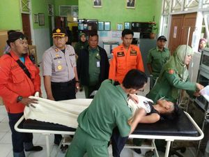 Hilang 4 Hari, 2 Pendaki Gunung Slamet Ditemukan Lemas di Pinggir Hutan