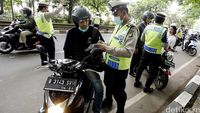 Puluhan Motor Terjaring Razia di Jalan Simatupang