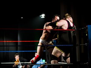 Kerusakan Otak Menghantui Para Mantan Pegulat Profesional