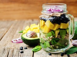 Tiap Hari Konsumsi Sayuran Berwarna Pelangi Minimal Tiga Jenis Agar Tetap Sehat