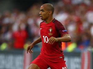 Inter Tuntaskan Transfer Joao Mario Inter Tuntaskan Transfer Joao Mario